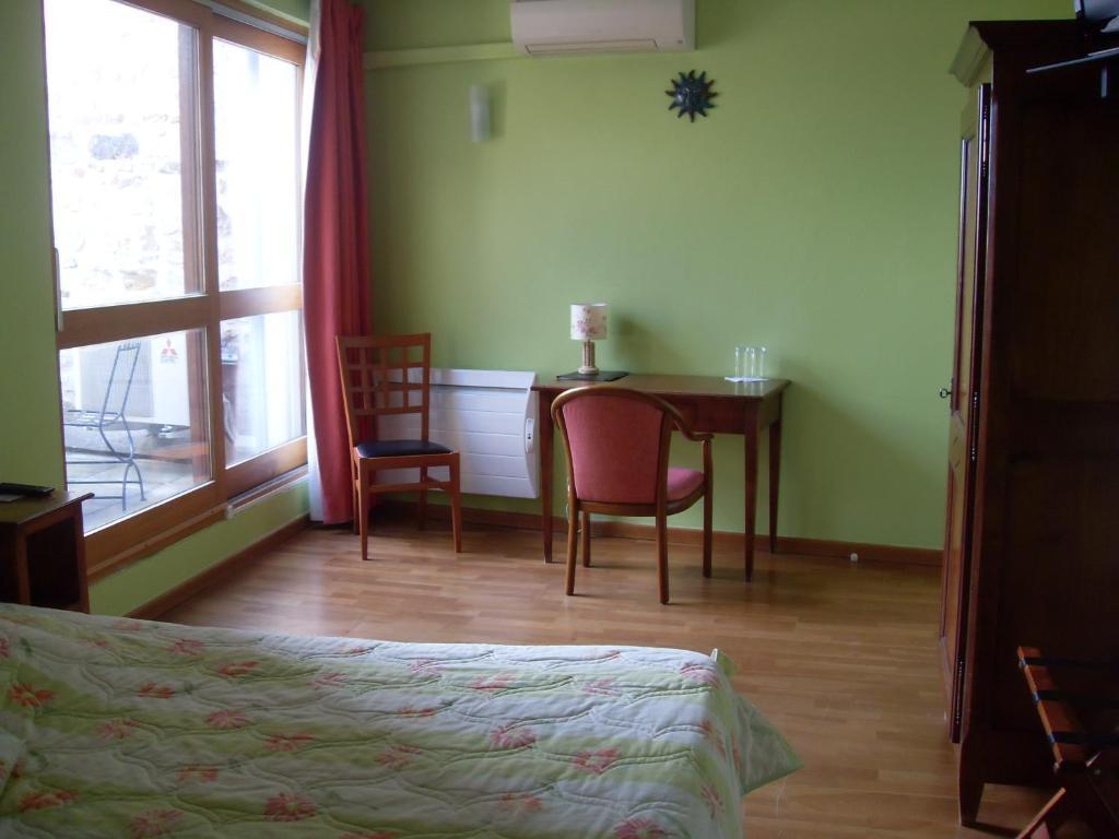 La Bastide Du Soleil Hotel Vinezac Szoba fotó